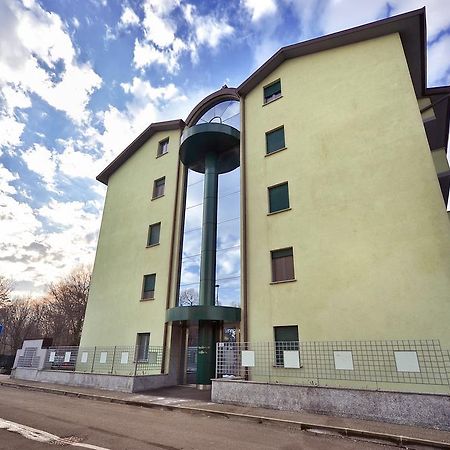 Residence La Sfera Pavia Esterno foto